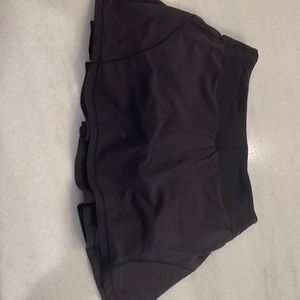 Size 4 Lululemon Tennis Skirt in Perfect Condition